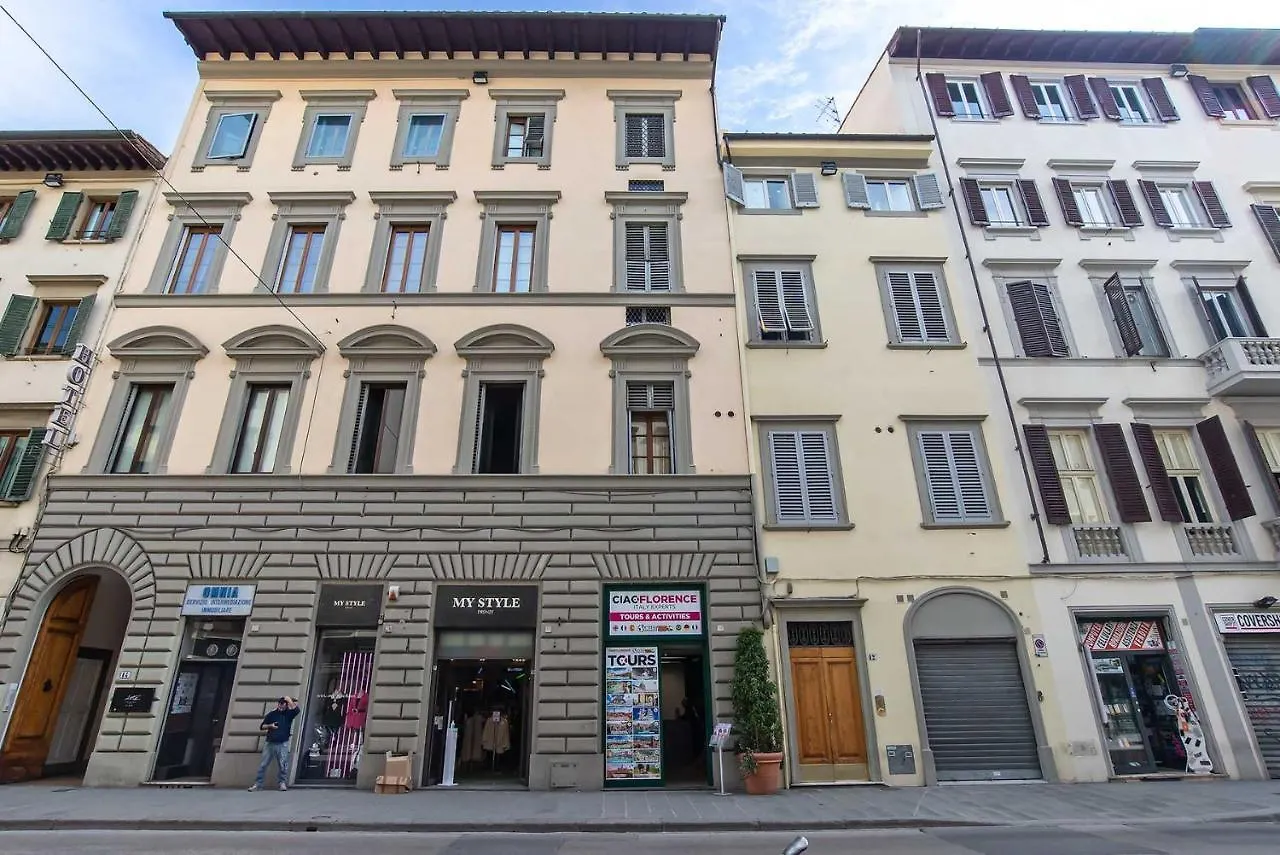 Casa Medici Riccardi - 50Mt Da Piazza Duomo Apartment Florence Italy